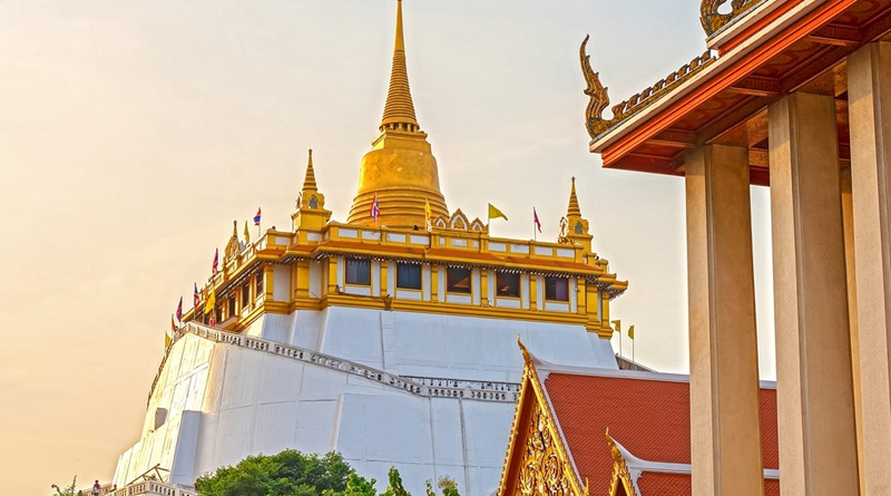 Wat Saket Ratcha Wora Maha Wihan (Golden Mountain)